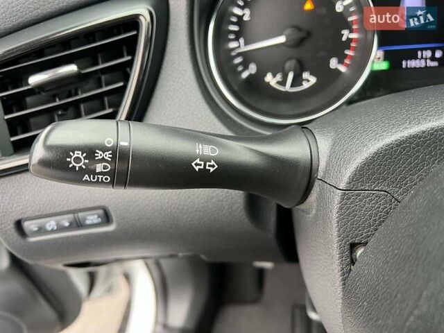 Серый Ниссан Rogue, объемом двигателя 2.5 л и пробегом 119 тыс. км за 14690 $, фото 26 на Automoto.ua