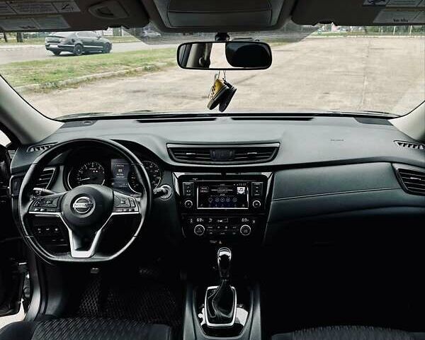 Сірий Ніссан Rogue, об'ємом двигуна 2.5 л та пробігом 180 тис. км за 17500 $, фото 11 на Automoto.ua