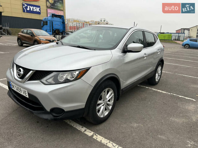 Сірий Ніссан Rogue, об'ємом двигуна 2 л та пробігом 143 тис. км за 12700 $, фото 5 на Automoto.ua