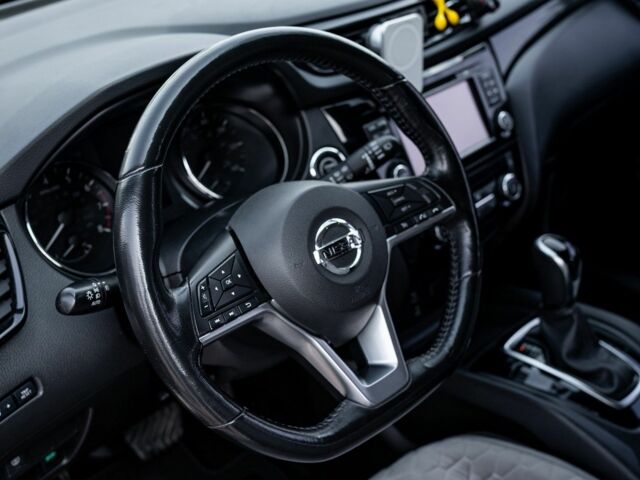 Сірий Ніссан Rogue, об'ємом двигуна 2 л та пробігом 97 тис. км за 357 $, фото 17 на Automoto.ua