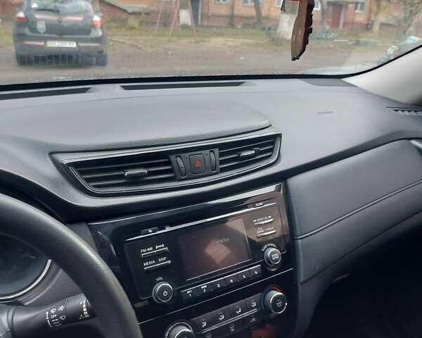 Сірий Ніссан Rogue, об'ємом двигуна 2.49 л та пробігом 173 тис. км за 12000 $, фото 15 на Automoto.ua