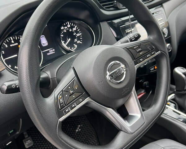 Сірий Ніссан Rogue, об'ємом двигуна 2 л та пробігом 143 тис. км за 12700 $, фото 12 на Automoto.ua