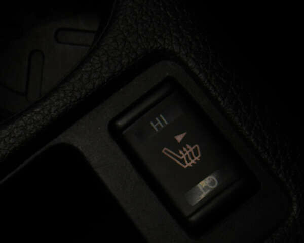 Серый Ниссан Rogue, объемом двигателя 2 л и пробегом 132 тыс. км за 16999 $, фото 30 на Automoto.ua