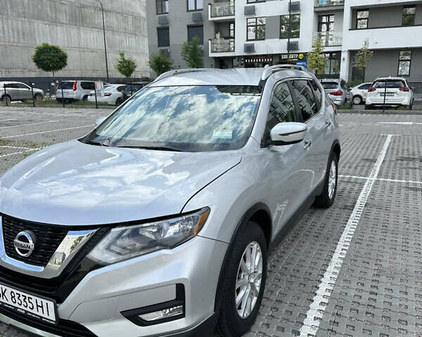 Сірий Ніссан Rogue, об'ємом двигуна 2.49 л та пробігом 204 тис. км за 13900 $, фото 9 на Automoto.ua