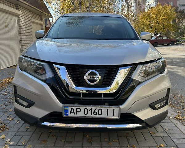 Серый Ниссан Rogue, объемом двигателя 2.49 л и пробегом 154 тыс. км за 16500 $, фото 1 на Automoto.ua