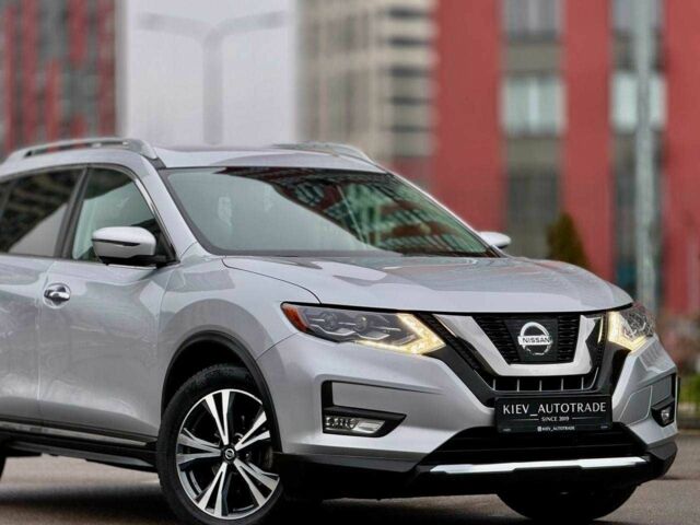 Серый Ниссан Rogue, объемом двигателя 2.5 л и пробегом 160 тыс. км за 14900 $, фото 10 на Automoto.ua