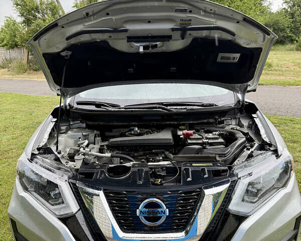 Серый Ниссан Rogue, объемом двигателя 2.49 л и пробегом 74 тыс. км за 17500 $, фото 44 на Automoto.ua