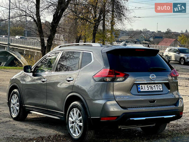 Серый Ниссан Rogue, объемом двигателя 2.5 л и пробегом 85 тыс. км за 14900 $, фото 9 на Automoto.ua