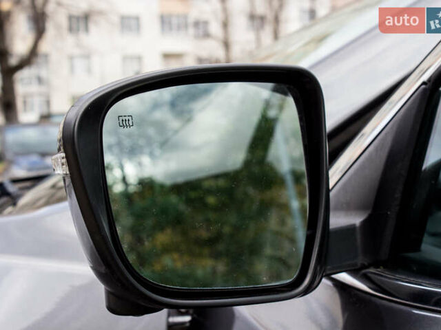 Серый Ниссан Rogue, объемом двигателя 0 л и пробегом 138 тыс. км за 14900 $, фото 44 на Automoto.ua