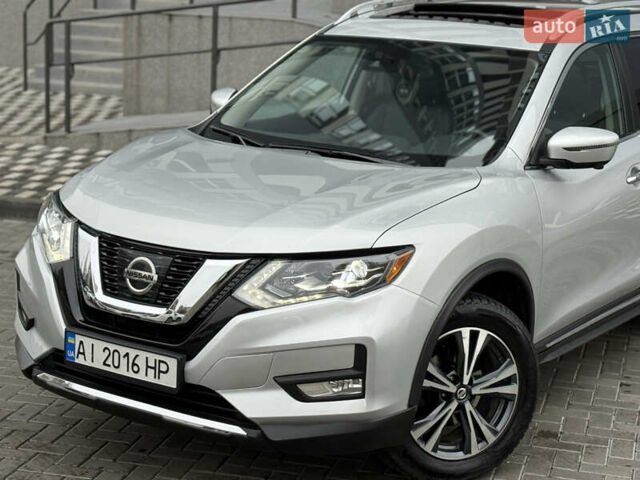 Сірий Ніссан Rogue, об'ємом двигуна 2.5 л та пробігом 47 тис. км за 16999 $, фото 4 на Automoto.ua
