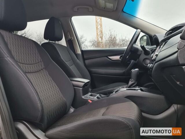 Серый Ниссан Rogue, объемом двигателя 2 л и пробегом 84 тыс. км за 16500 $, фото 12 на Automoto.ua