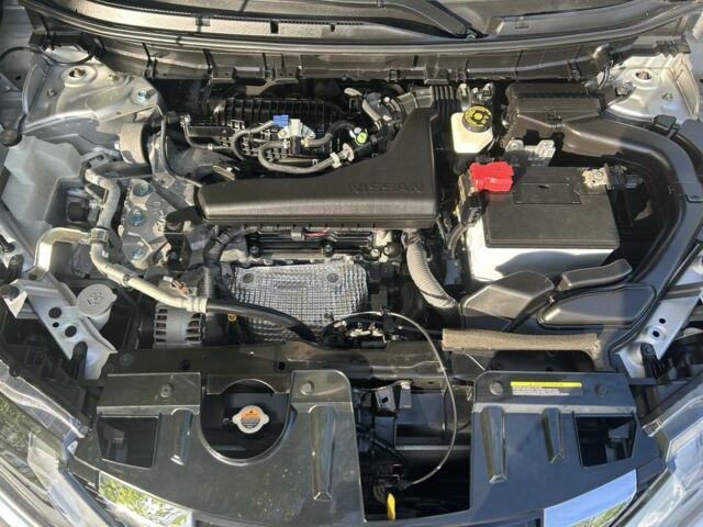 Серый Ниссан Rogue, объемом двигателя 2.49 л и пробегом 112 тыс. км за 15700 $, фото 16 на Automoto.ua