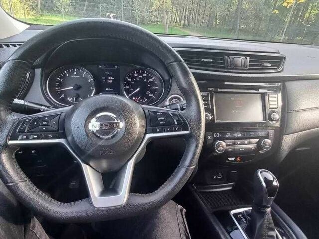 Серый Ниссан Rogue, объемом двигателя 2.5 л и пробегом 143 тыс. км за 12500 $, фото 9 на Automoto.ua