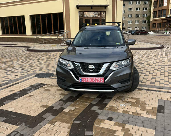 Сірий Ніссан Rogue, об'ємом двигуна 2.49 л та пробігом 120 тис. км за 14000 $, фото 2 на Automoto.ua