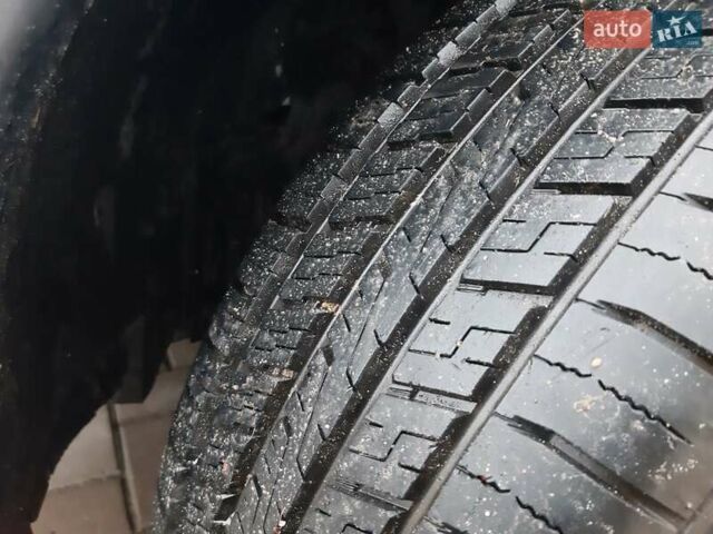 Сірий Ніссан Rogue, об'ємом двигуна 2.5 л та пробігом 85 тис. км за 13931 $, фото 20 на Automoto.ua