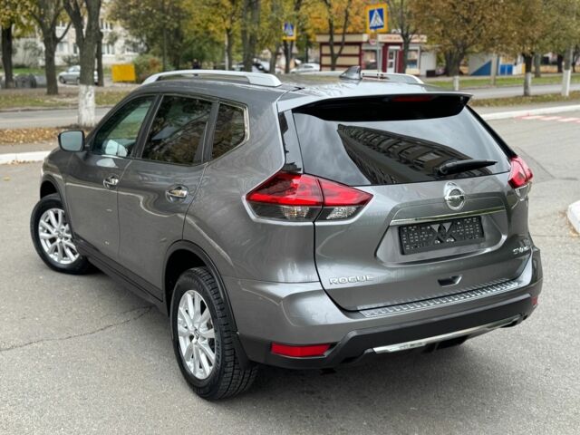Сірий Ніссан Rogue, об'ємом двигуна 2.5 л та пробігом 111 тис. км за 15500 $, фото 5 на Automoto.ua