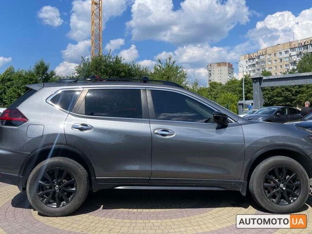 Серый Ниссан Rogue, объемом двигателя 2.5 л и пробегом 92 тыс. км за 16800 $, фото 7 на Automoto.ua