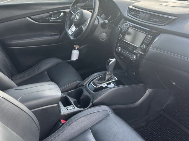 Серый Ниссан Rogue, объемом двигателя 2.49 л и пробегом 112 тыс. км за 15700 $, фото 11 на Automoto.ua