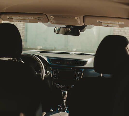 Серый Ниссан Rogue, объемом двигателя 2.5 л и пробегом 197 тыс. км за 15700 $, фото 15 на Automoto.ua