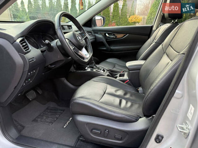 Сірий Ніссан Rogue, об'ємом двигуна 2.49 л та пробігом 87 тис. км за 17500 $, фото 18 на Automoto.ua