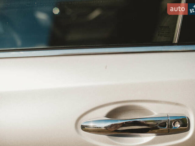 Серый Ниссан Rogue, объемом двигателя 2.5 л и пробегом 197 тыс. км за 15700 $, фото 36 на Automoto.ua