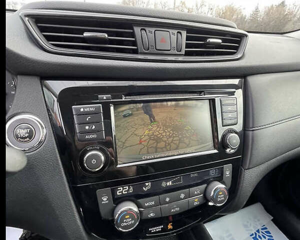 Серый Ниссан Rogue, объемом двигателя 2.49 л и пробегом 139 тыс. км за 15200 $, фото 5 на Automoto.ua