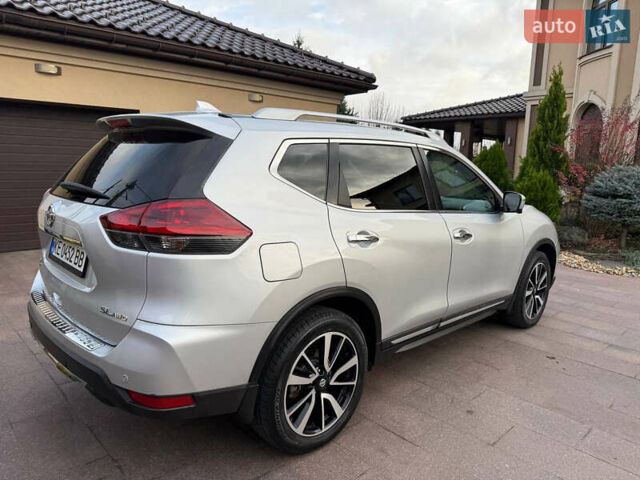 Сірий Ніссан Rogue, об'ємом двигуна 2.49 л та пробігом 87 тис. км за 17500 $, фото 5 на Automoto.ua