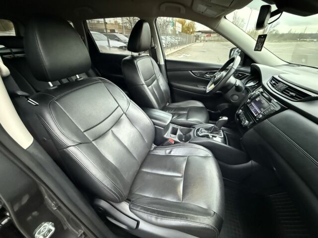 Серый Ниссан Rogue, объемом двигателя 2.5 л и пробегом 70 тыс. км за 14800 $, фото 9 на Automoto.ua