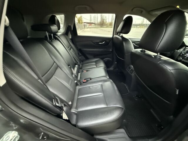 Серый Ниссан Rogue, объемом двигателя 2.5 л и пробегом 70 тыс. км за 14800 $, фото 10 на Automoto.ua