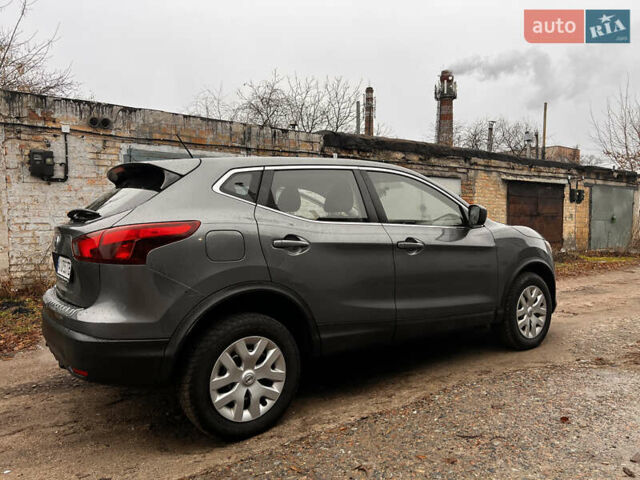Серый Ниссан Rogue, объемом двигателя 2 л и пробегом 91 тыс. км за 13500 $, фото 3 на Automoto.ua