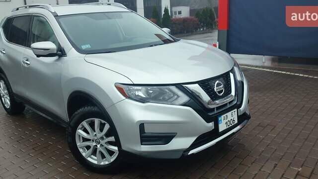 Серый Ниссан Rogue, объемом двигателя 2.49 л и пробегом 78 тыс. км за 17200 $, фото 8 на Automoto.ua