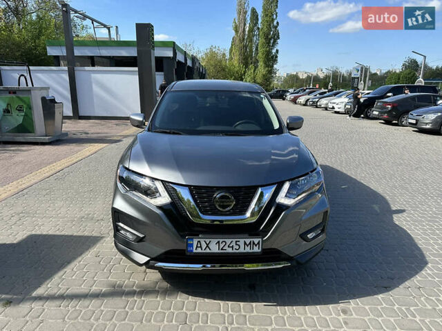 Серый Ниссан Rogue, объемом двигателя 2.5 л и пробегом 107 тыс. км за 15200 $, фото 1 на Automoto.ua