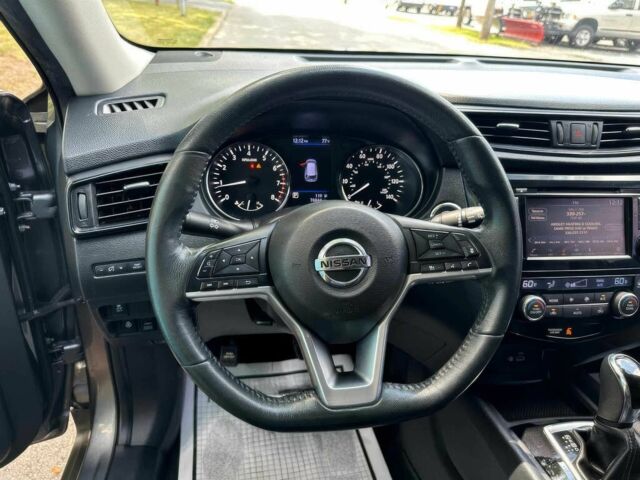 Серый Ниссан Rogue, объемом двигателя 2.5 л и пробегом 48 тыс. км за 11299 $, фото 7 на Automoto.ua