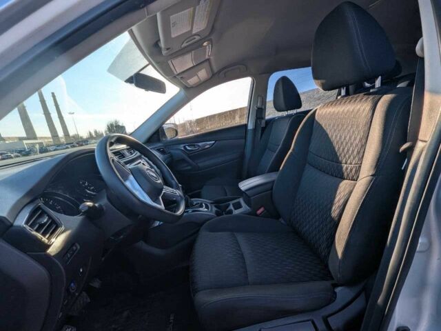 Серый Ниссан Rogue, объемом двигателя 2.5 л и пробегом 109 тыс. км за 13990 $, фото 14 на Automoto.ua