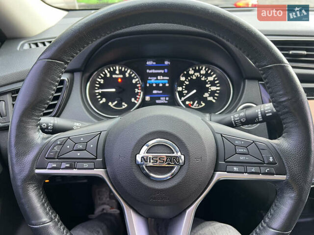 Серый Ниссан Rogue, объемом двигателя 2.49 л и пробегом 102 тыс. км за 15599 $, фото 11 на Automoto.ua