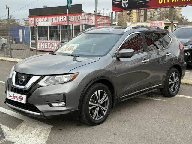 Серый Ниссан Rogue, объемом двигателя 2.5 л и пробегом 70 тыс. км за 14800 $, фото 1 на Automoto.ua
