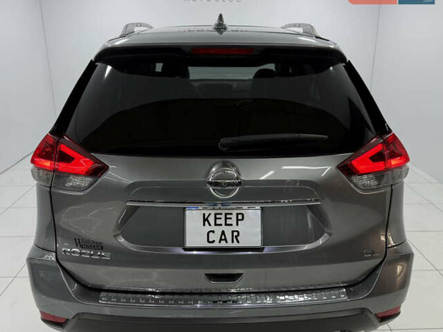 Серый Ниссан Rogue, объемом двигателя 2.49 л и пробегом 125 тыс. км за 20000 $, фото 15 на Automoto.ua