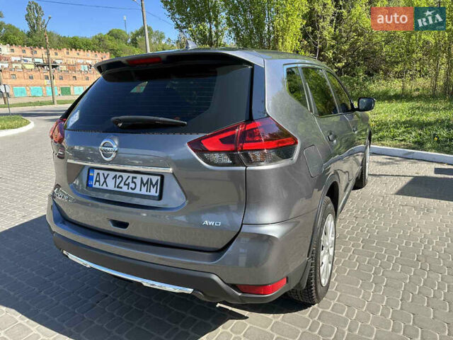 Серый Ниссан Rogue, объемом двигателя 2.5 л и пробегом 107 тыс. км за 15200 $, фото 23 на Automoto.ua