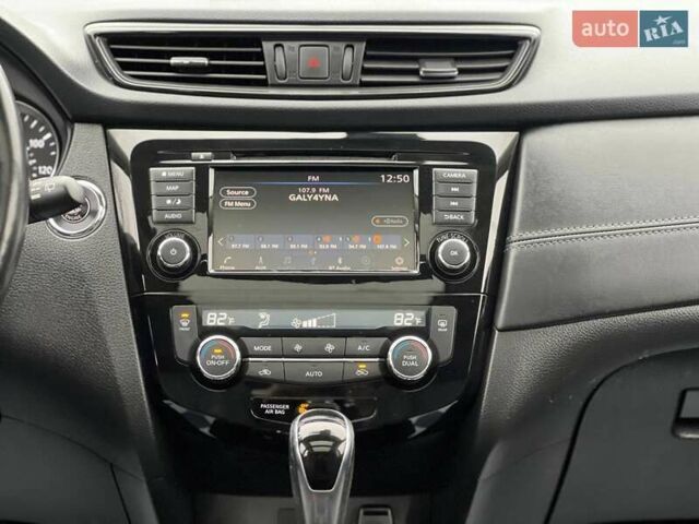 Серый Ниссан Rogue, объемом двигателя 2.49 л и пробегом 127 тыс. км за 16500 $, фото 14 на Automoto.ua