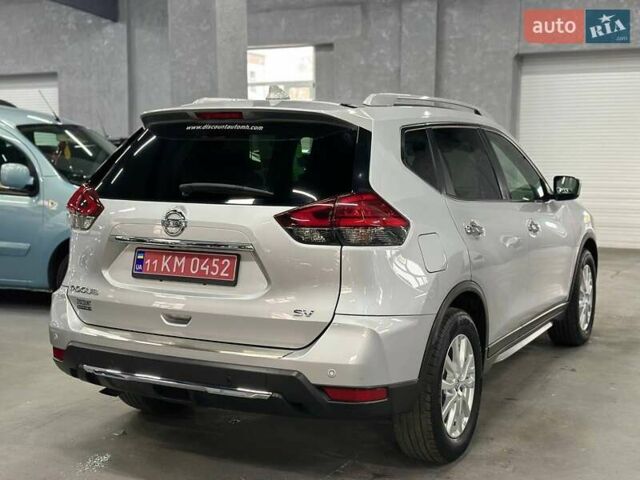 Серый Ниссан Rogue, объемом двигателя 2.5 л и пробегом 125 тыс. км за 15499 $, фото 6 на Automoto.ua