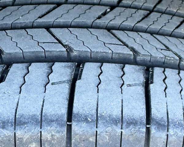 Сірий Ніссан Rogue, об'ємом двигуна 2.49 л та пробігом 72 тис. км за 13000 $, фото 10 на Automoto.ua