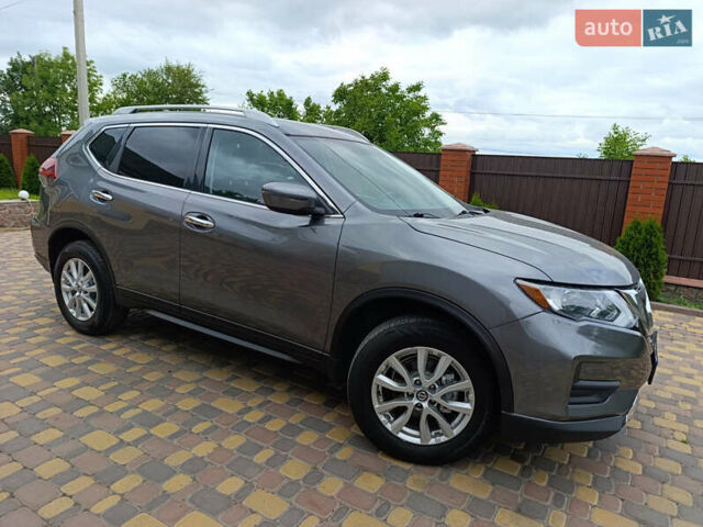 Сірий Ніссан Rogue, об'ємом двигуна 2.49 л та пробігом 118 тис. км за 16700 $, фото 2 на Automoto.ua
