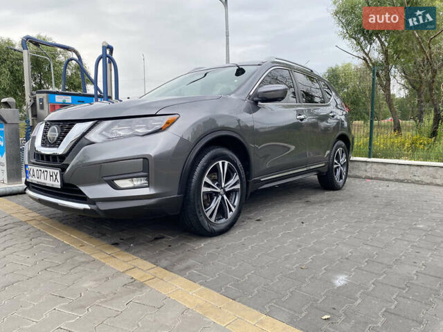 Серый Ниссан Rogue, объемом двигателя 2.49 л и пробегом 92 тыс. км за 16999 $, фото 9 на Automoto.ua
