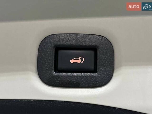 Серый Ниссан Rogue, объемом двигателя 2.5 л и пробегом 125 тыс. км за 15499 $, фото 20 на Automoto.ua