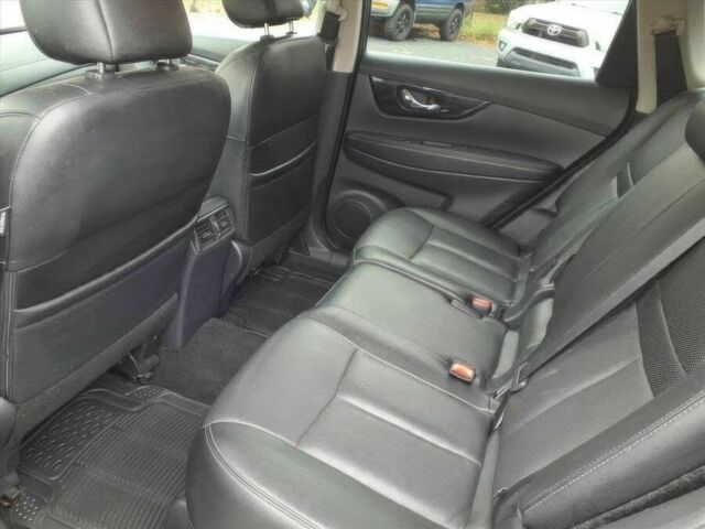 Серый Ниссан Rogue, объемом двигателя 2.5 л и пробегом 42 тыс. км за 9500 $, фото 12 на Automoto.ua