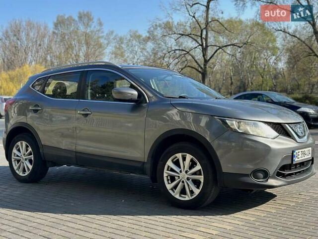 Серый Ниссан Rogue, объемом двигателя 2 л и пробегом 81 тыс. км за 14000 $, фото 4 на Automoto.ua