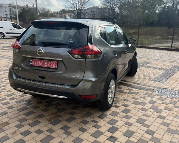 Сірий Ніссан Rogue, об'ємом двигуна 2.49 л та пробігом 120 тис. км за 14000 $, фото 9 на Automoto.ua