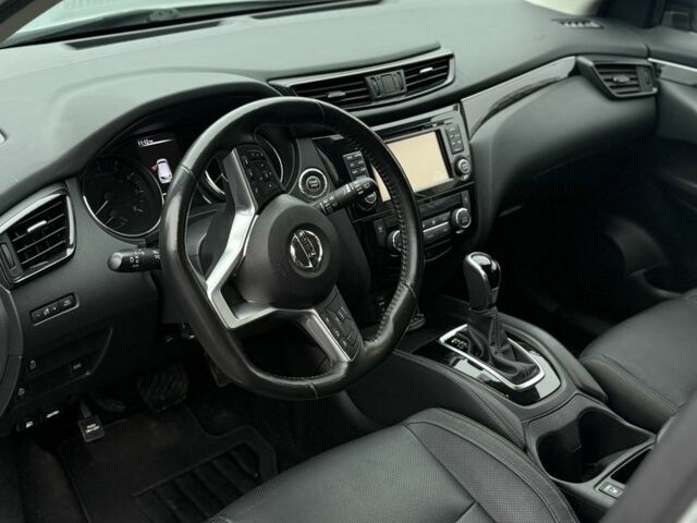 Серый Ниссан Rogue, объемом двигателя 2 л и пробегом 110 тыс. км за 13100 $, фото 7 на Automoto.ua