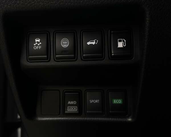 Серый Ниссан Rogue, объемом двигателя 2.5 л и пробегом 117 тыс. км за 14900 $, фото 20 на Automoto.ua