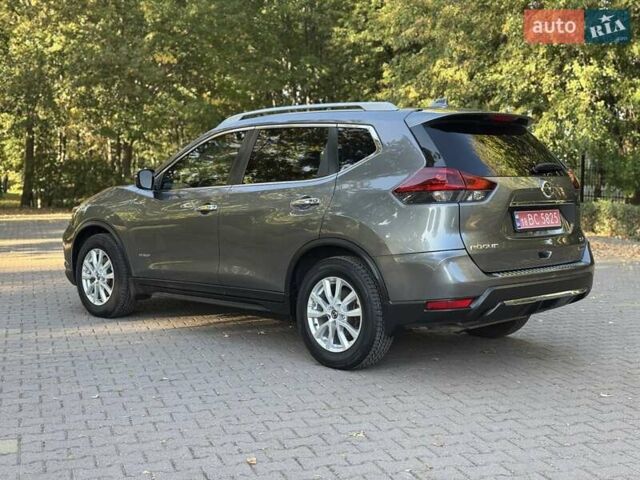Серый Ниссан Rogue, объемом двигателя 2 л и пробегом 147 тыс. км за 15900 $, фото 3 на Automoto.ua